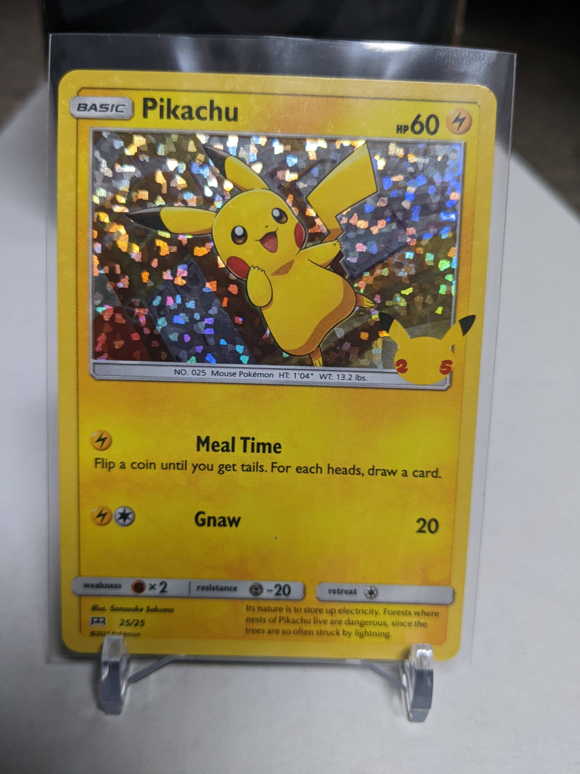 Holofoil Pikachu (2021)