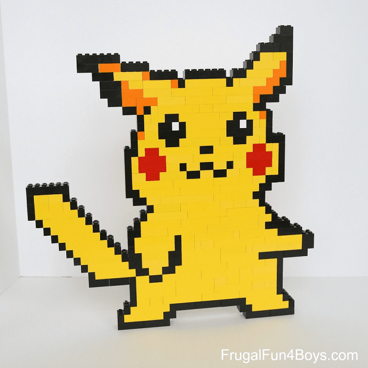 Pikachu - 8-bit Style